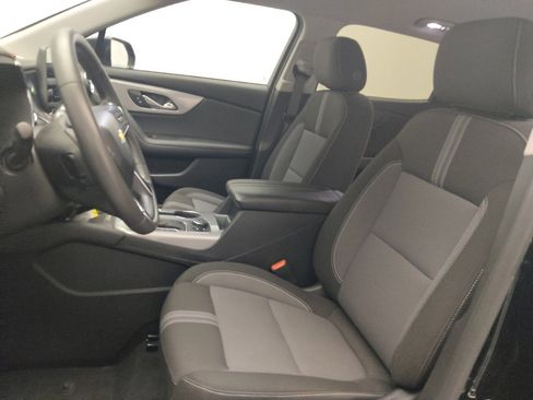 Used 2024 Chevrolet Blazer LT w/ Convenience Package image 17