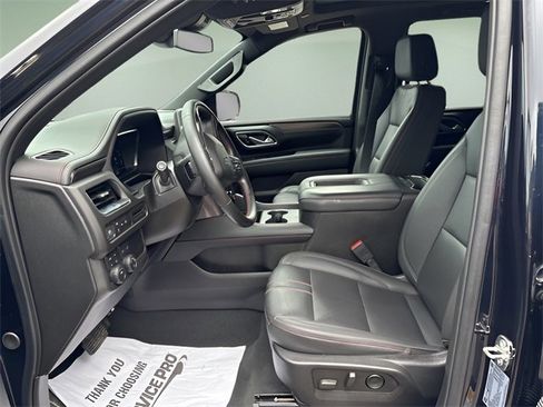 Used 2024 Chevrolet Tahoe RST image 3