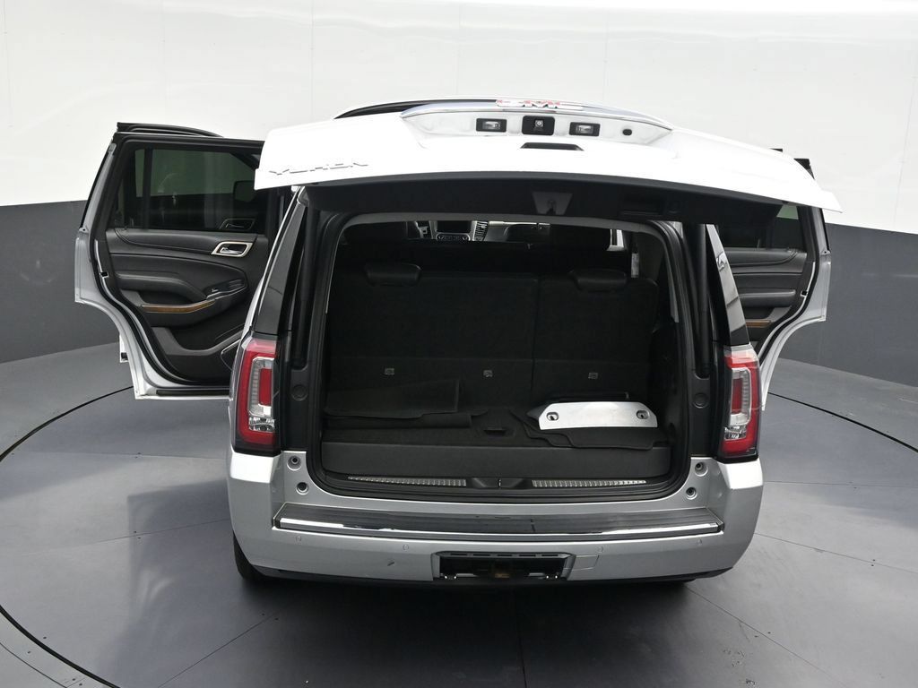 Used 2018 GMC Yukon Denali RWD image 37