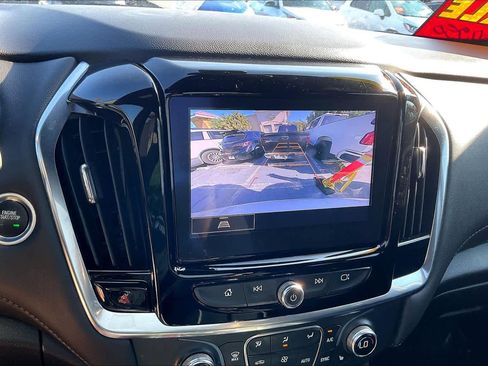 Certified 2022 Chevrolet Traverse LT image 20