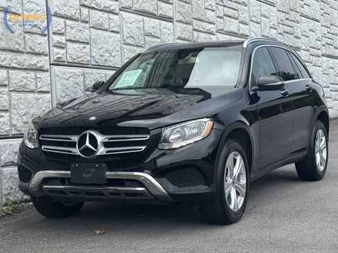 Used 2017 Mercedes-Benz GLC 300 w/ Premium 1 Package image 1
