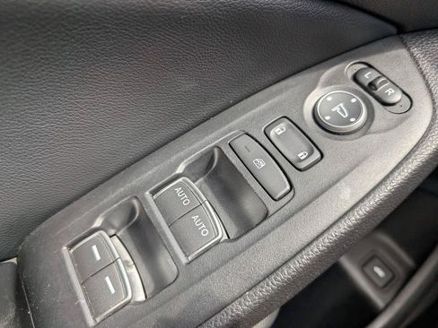 Used 2018 Honda Accord Touring image 31