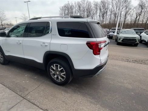 Used 2023 GMC Acadia SLT image 6