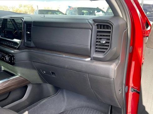 Used 2024 Chevrolet Silverado 2500 LT image 16