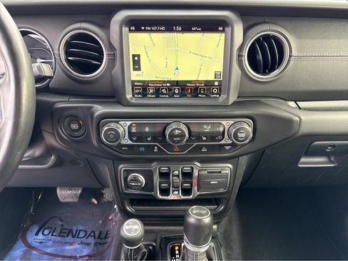 Certified 2023 Jeep Wrangler Sahara w/ Cold Weather Group image 22