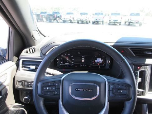 Certified 2024 GMC Yukon Denali AWD/4WD image 35