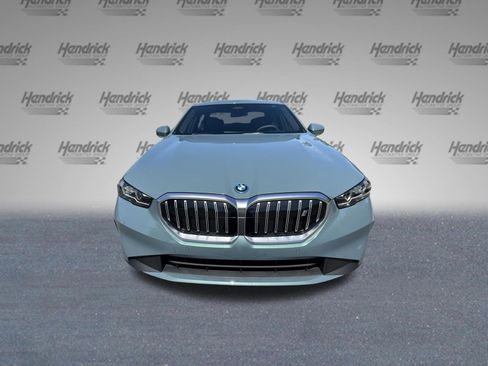 Certified 2024 BMW i5 eDrive40i w/ M Sport Package RWD image 3