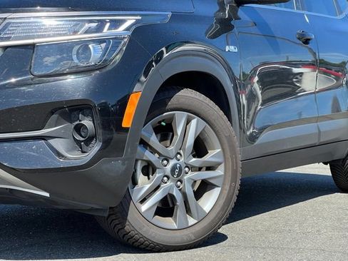 Certified 2022 Kia Seltos S AWD/4WD image 2