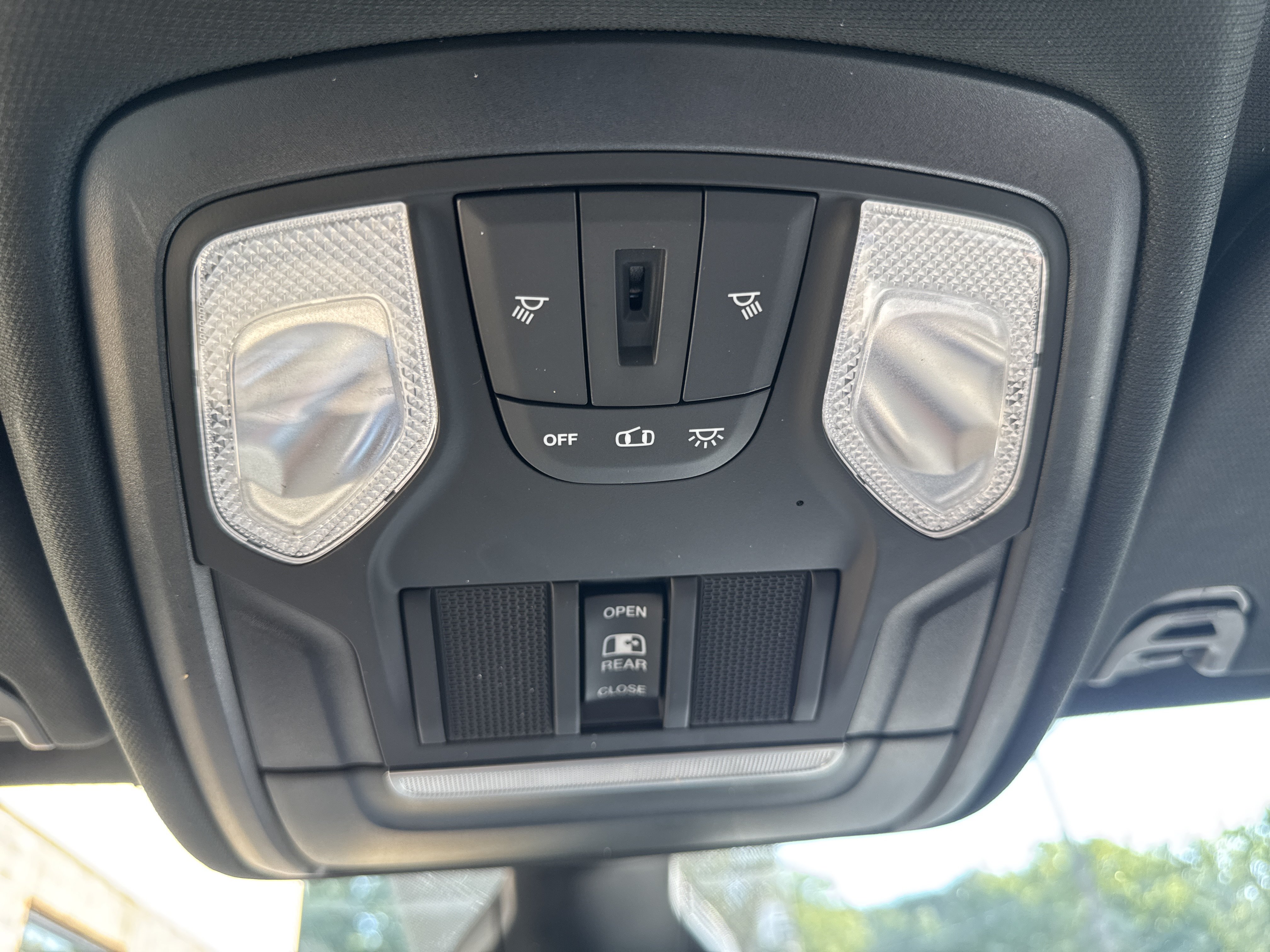 Used 2022 RAM 1500 Big Horn AWD/4WD image 26