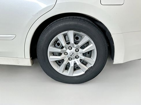 Used 2009 Nissan Altima 2.5 S w/ Convenience Pkg image 11