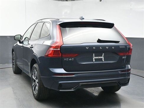 New 2025 Volvo XC60 B5 Core image 6