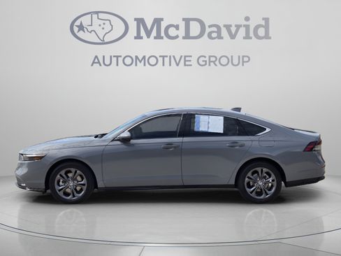 Certified 2026 Honda Accord EX-L image 2