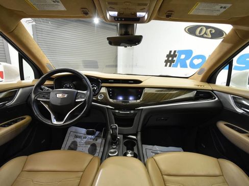 Used 2020 Cadillac XT6 Sport w/ Platinum Package image 19