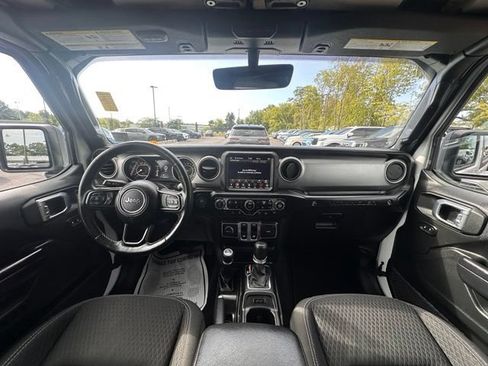 Used 2021 Jeep Wrangler Sport AWD/4WD image 2