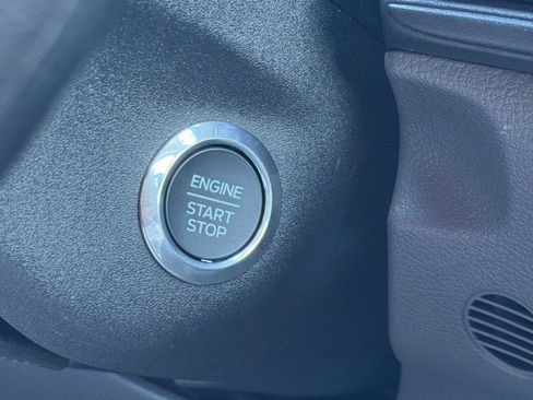 New 2026 Ford Transit 250 148 Medium Roof image 29