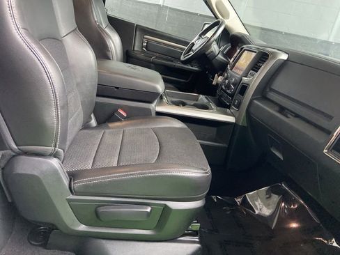 Used 2017 RAM 1500 Sport w/ Quick Order Package 26Q Night AWD/4WD image 38