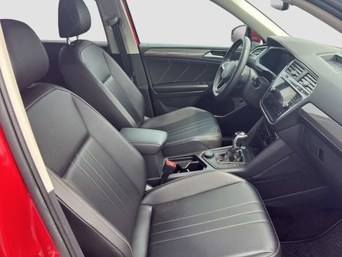 Used 2022 Volkswagen Tiguan SE AWD/4WD image 20
