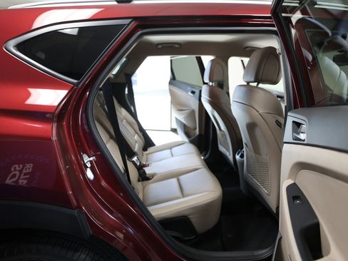 Used 2017 Hyundai Tucson SE Plus image 37