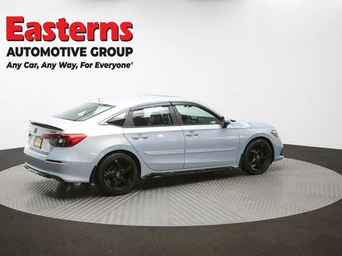 Used 2022 Honda Civic Touring image 40