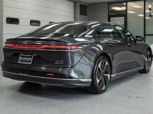Used 2024 Lucid Air Touring AWD/4WD image 31