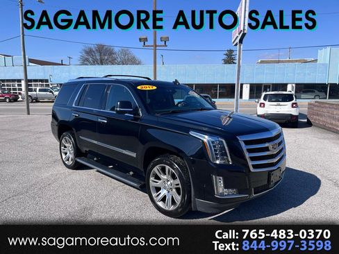 Used 2017 Cadillac Escalade Premium Luxury image 1