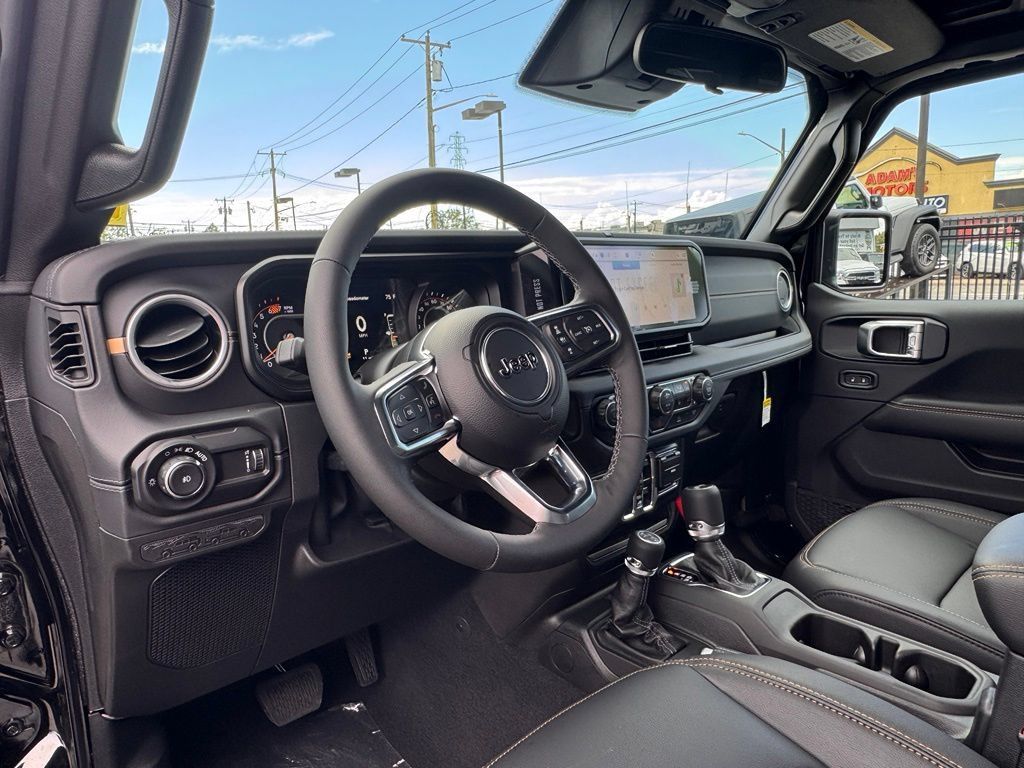 New 2026 Jeep Wrangler Unlimited Sahara AWD/4WD image 12
