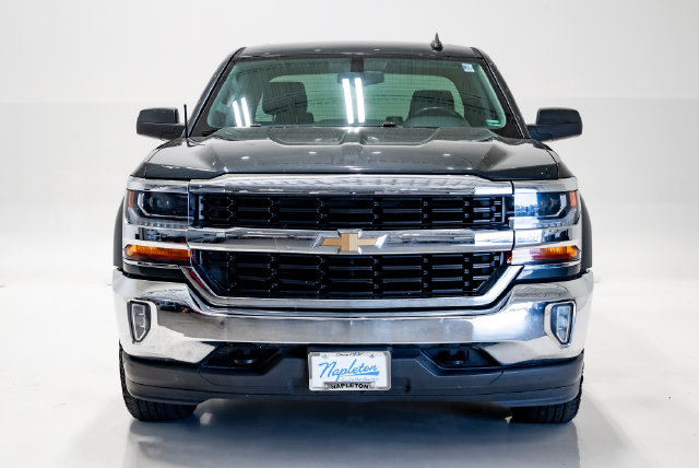 Used 2018 Chevrolet Silverado 1500 LT w/ All Star Edition AWD/4WD image 4