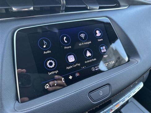 Used 2022 Cadillac XT4 Sport w/ Comfort Package image 16