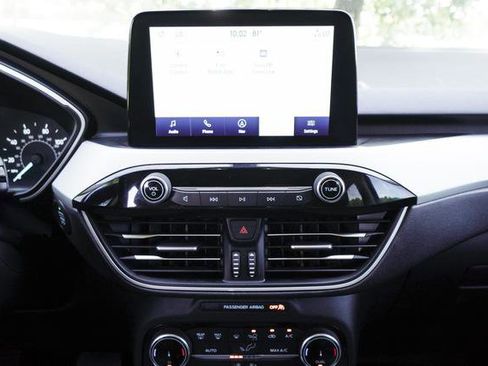 Used 2022 Ford Escape SE w/ Convenience Package image 19