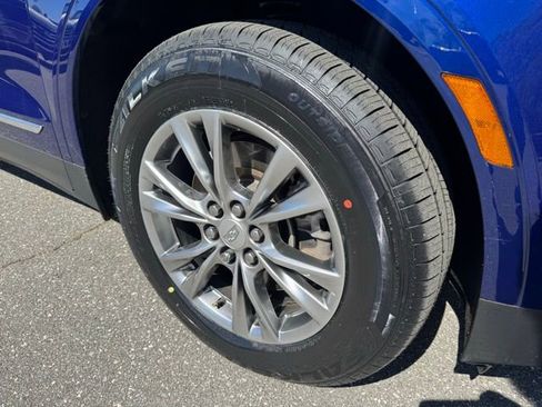 Used 2023 Cadillac XT5 Premium Luxury AWD/4WD image 12