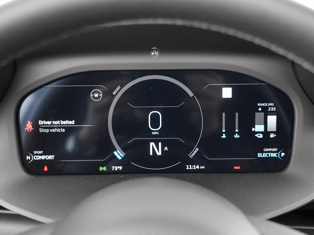 Used 2025 McLaren Artura Spider RWD image 9