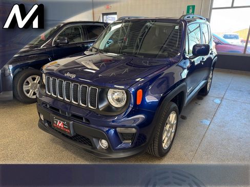 Used 2019 Jeep Renegade Latitude w/ Cold Weather Group AWD/4WD image 1