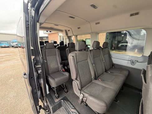 Used 2017 Ford Transit 350 XLT RWD image 16