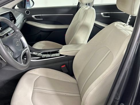 Used 2022 Hyundai Sonata Blue FWD image 11