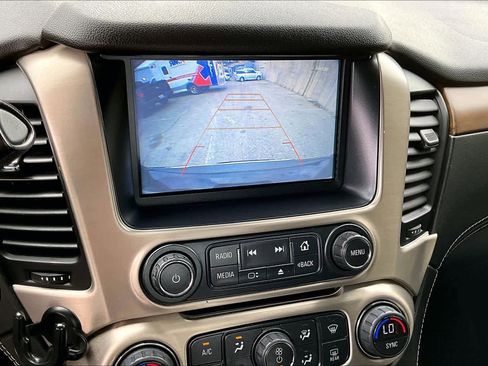 Used 2018 GMC Yukon Denali image 29