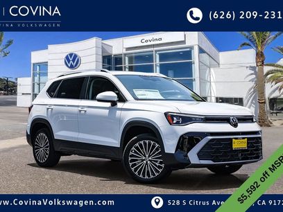 New 2025 Volkswagen Taos SE