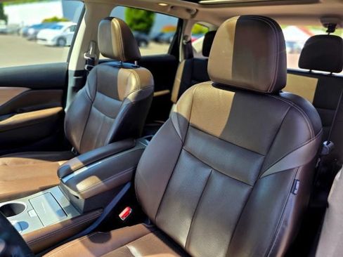 Used 2015 Nissan Murano Platinum w/ Platinum Technology Package AWD/4WD image 32