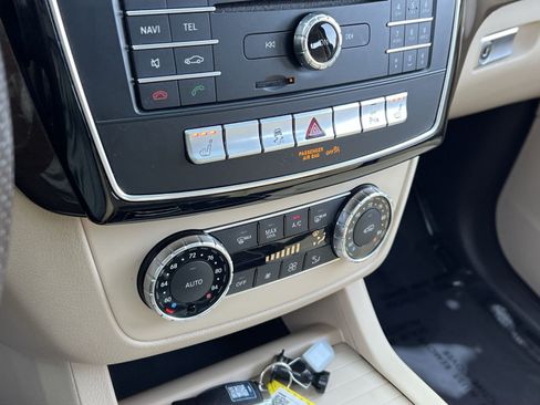 Used 2018 Mercedes-Benz GLE 350 4MATIC image 26