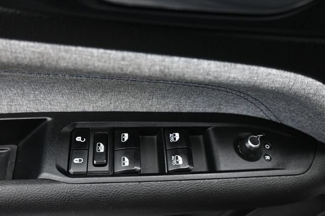Used 2024 Jeep Compass Latitude AWD/4WD image 10