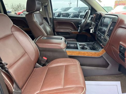 Used 2015 Chevrolet Silverado 1500 High Country w/ High Country Premium Package image 28
