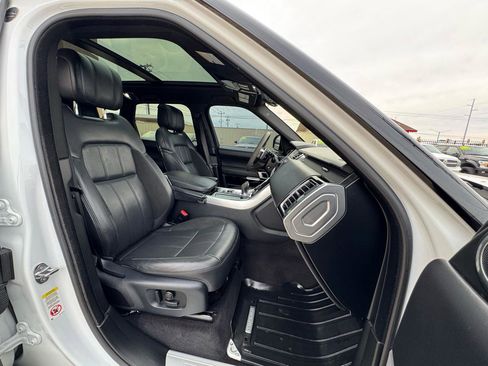 Used 2021 Land Rover Range Rover Sport HST image 57