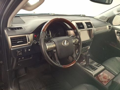 Used 2016 Lexus GX 460 w/ Premium Package AWD/4WD image 19