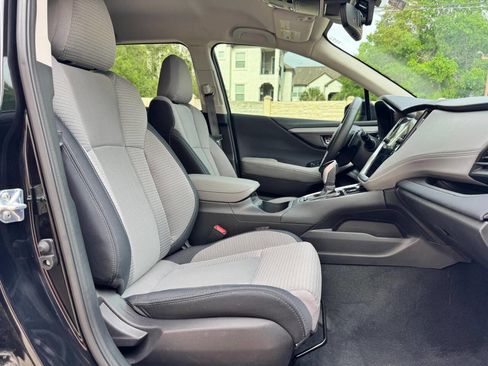 Used 2024 Subaru Outback Premium AWD/4WD image 21