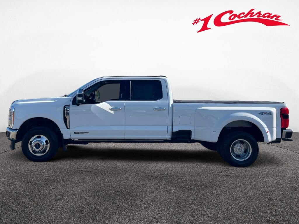 Used 2023 Ford F350 Lariat w/ Lariat Ultimate Package AWD/4WD image 23