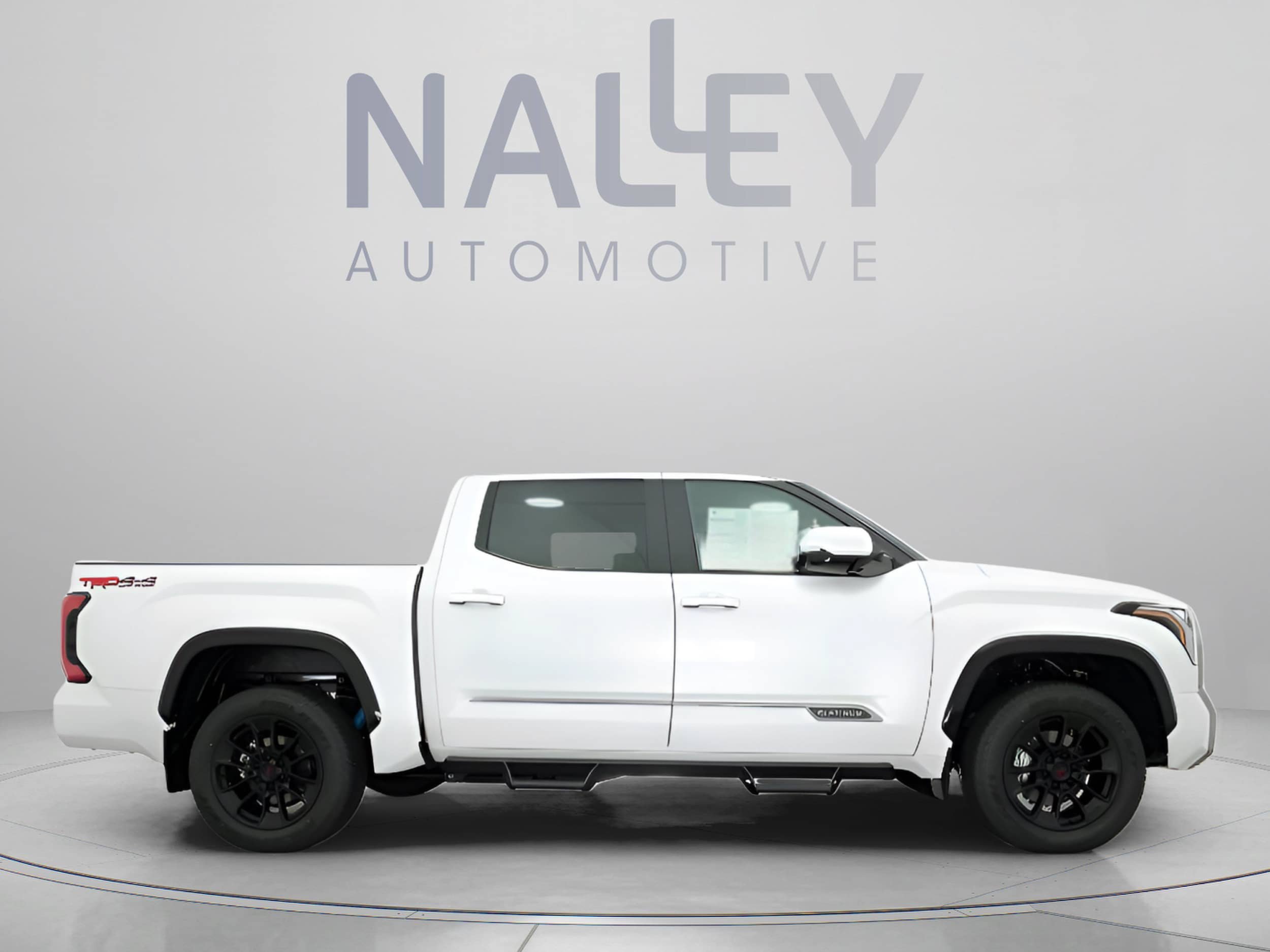 New 2026 Toyota Tundra Platinum w/ TRD Off-Road Package AWD/4WD image 23