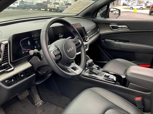 Used 2025 Kia Sportage X-Line image 15