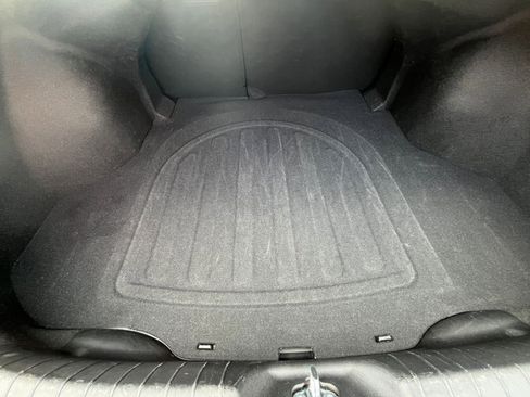 Used 2025 Hyundai Elantra SEL image 34