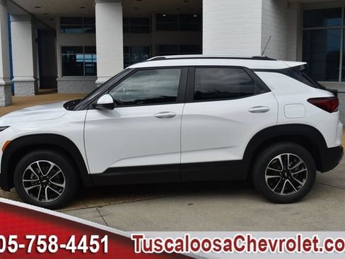 New 2026 Chevrolet TrailBlazer LT FWD image 6