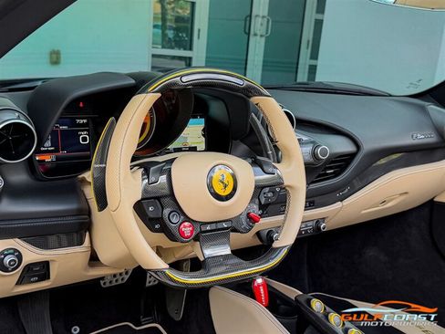 Used 2022 Ferrari F8 Tributo RWD image 12