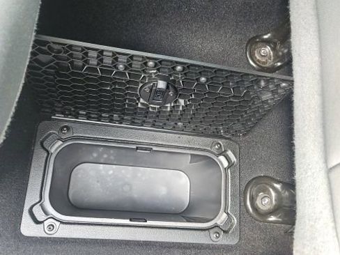 Used 2019 RAM 1500 Classic SLT RWD image 22
